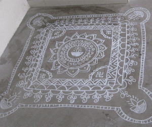 Chalk Kolam in Singapore!