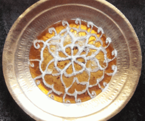 Rangoli on honey