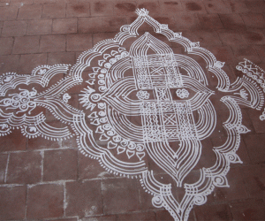 Rangoli: Ezhai Kolams