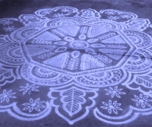 Rangoli: Regal Octagon