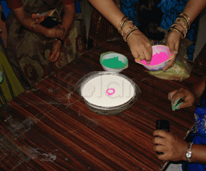 Rangoli: ROW