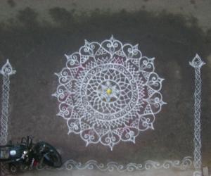 Rangoli: Margazhi Kolangal Dated 18/12/2009