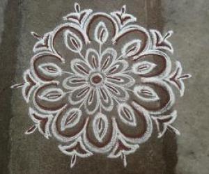 free hand rangoli