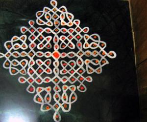 Chikku kolam with Manjal-Kunkumam