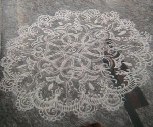 Free hand kolam