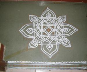 Maa Kolam