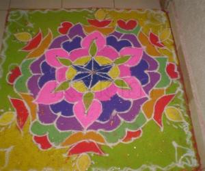 Rangoli: Colorful Rangoli