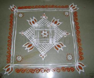 Simple padi kolam