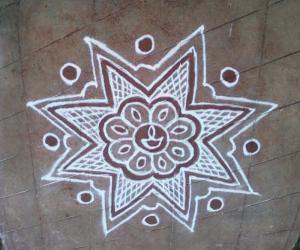 rangoli with dots