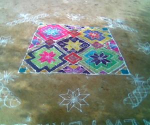 Rangoli: New year kolam