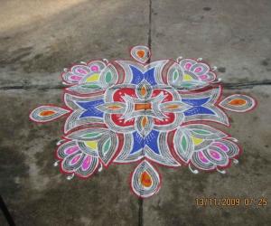 Coloured Kuzhal kolam