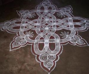 Rangoli: aavani avittam