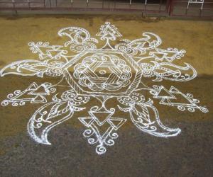 Mehandi Design Kolam