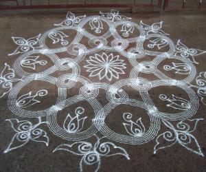 Kuzhal Kolam