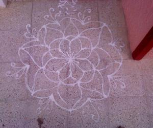 Rangoli: Varalakshmi Mavu Kolam