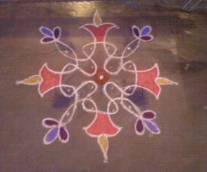 SIMPLE CHIKKU KOLAM