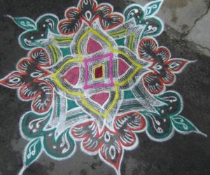 kuzhal kolam.