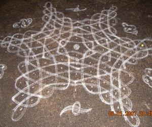 Rangoli: Hexagon Kolam