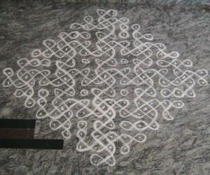 chiku kolam 