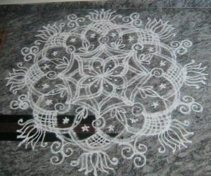 free hand kolam