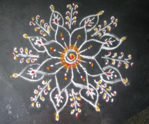 haldi-kumkum rangoli