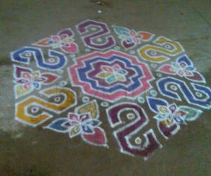 Rangoli: dotted kolam 