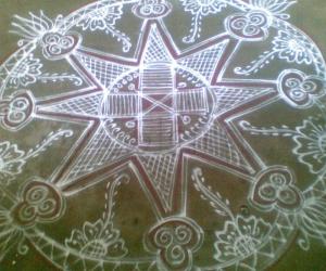 aadi velli kolam