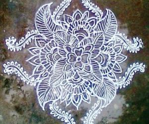 Free Hand Kolam