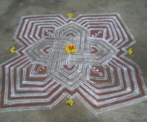 Free hand kolam