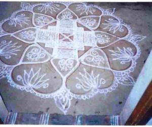 Maakkolam