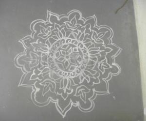 Rangoli: lotus kolam