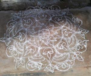 free hand kolam