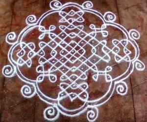 rangoli with dots