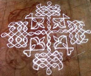 DOTTED KOLAM