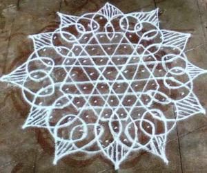 dotted kolam