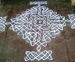 Dotted kolam