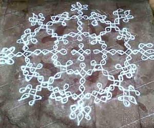 circular sikku kolam