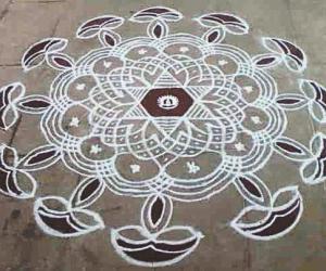 AADI PERUKKU KOLAM