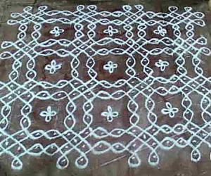 kolam with dots