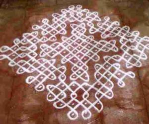 DOTTED KOLAM