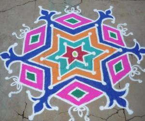 Rangoli: Stars kolam