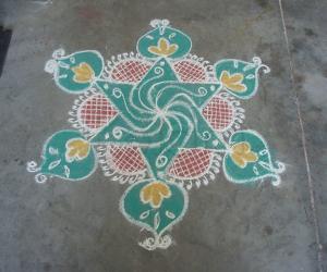 Summer vacation kolam