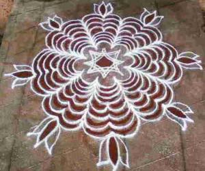 friday avasara kolam