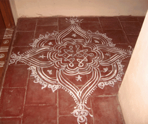 Rangoli: Ezhai Kolams