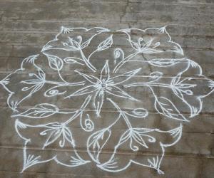 Flower Kolam