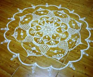 Freehand KOLAM