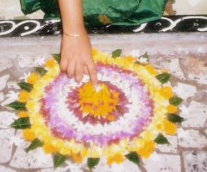 Onam poo kolam