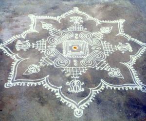 traditional padikolam