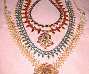 Artificial jewels