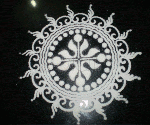 Stencil Kolam